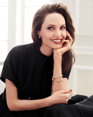 Angelina Jolie by Alexi Lubomirski for Elle Magazine (September 2019)