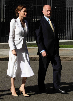 Angelina Jolie pic #744558