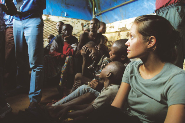 Angelina Jolie pic #277212