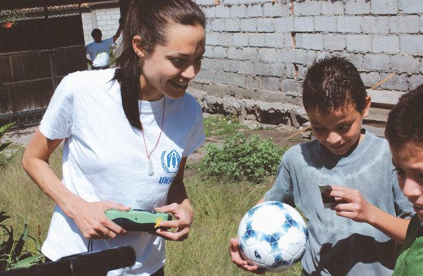 Angelina Jolie pic #277208