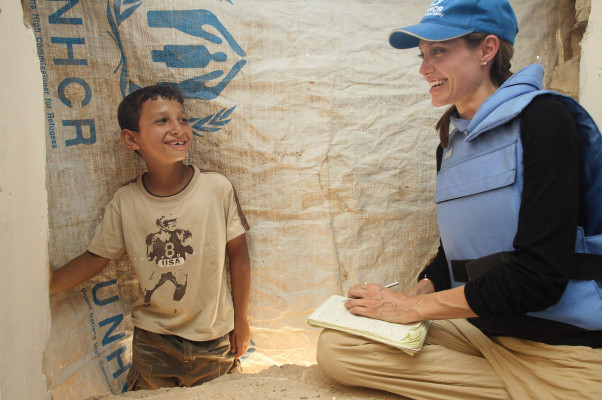Angelina Jolie pic #277325