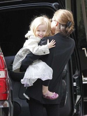 photo 17 in Angelina Jolie gallery [id473336] 2012-03-02 00:00:00