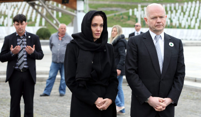 Angelina Jolie pic #716024