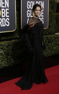 Angelina Jolie – Golden Globe Awards 2018