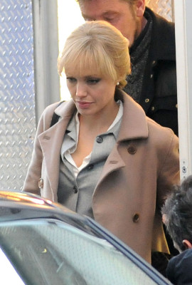 Angelina Jolie pic #141197