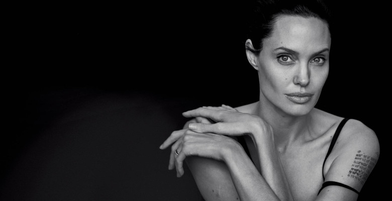 Angelina Jolie pic #843069