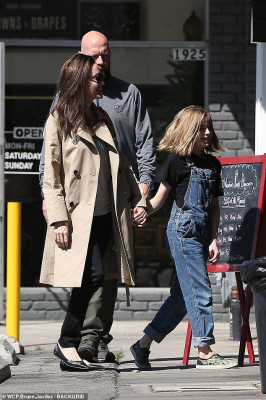 Angelina Jolie pic #1157182