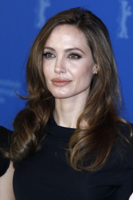 Angelina Jolie pic #464396