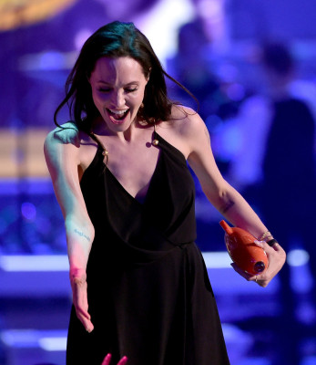 Angelina Jolie pic #799914