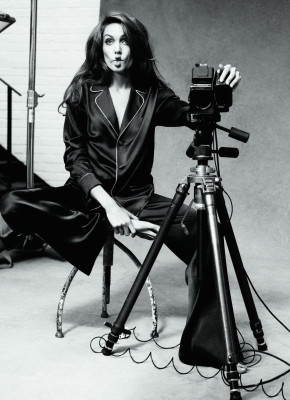 photo 4 in Angelina Jolie gallery [id459104] 2012-02-08 00:00:00