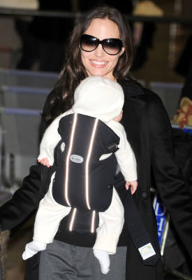 Angelina Jolie pic #149308