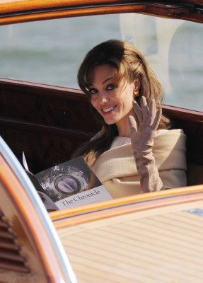 Angelina Jolie pic #252916