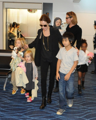 photo 25 in Angelina Jolie gallery [id436581] 2011-11-17 00:00:00