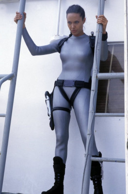 Angelina Jolie pic #144029