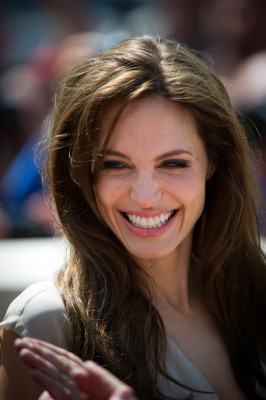 Angelina Jolie pic #395475