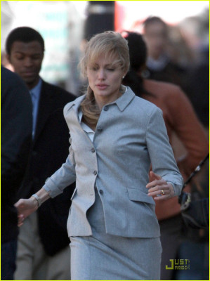 Angelina Jolie pic #140245