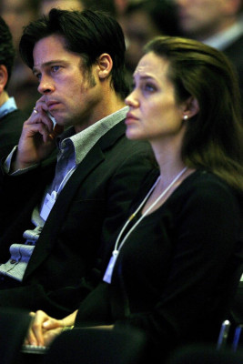 Angelina Jolie pic #144023