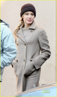 Angelina Jolie pic #139815