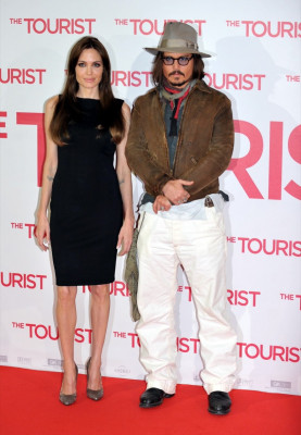 photo 22 in Angelina Jolie gallery [id332039] 2010-12-28 00:00:00