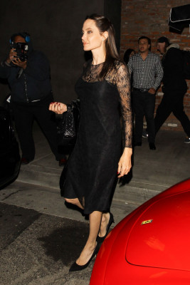 Angelina Jolie pic #964995