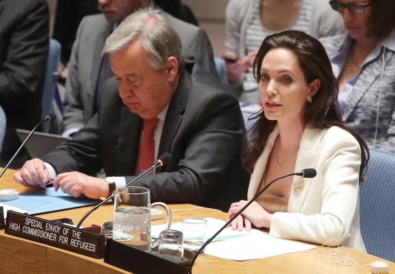 Angelina Jolie pic #803778