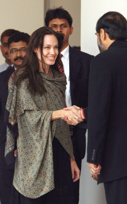 photo 13 in Angelina Jolie gallery [id549235] 2012-08-18 00:00:00