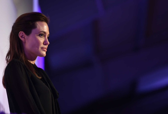 Angelina Jolie pic #780385