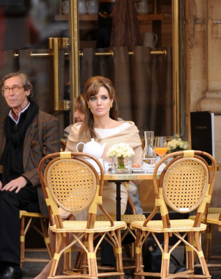 Angelina Jolie pic #438367