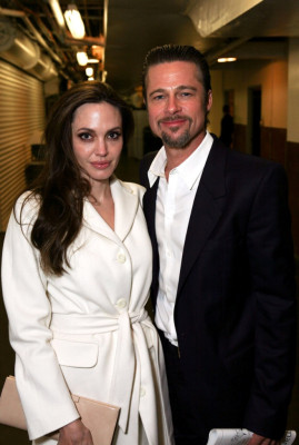 photo 10 in Angelina Jolie gallery [id430923] 2011-10-21 00:00:00