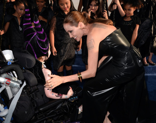 Angelina Jolie pic #736133