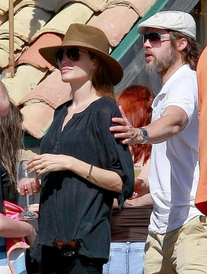 Angelina Jolie pic #269389
