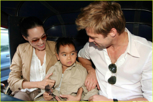 Angelina Jolie pic #70253
