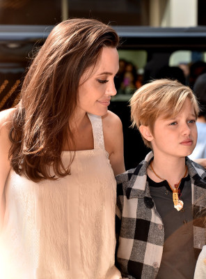 Angelina Jolie pic #994805