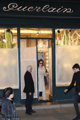 Angelina Jolie pic #1036347