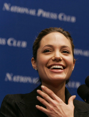 Angelina Jolie pic #228386