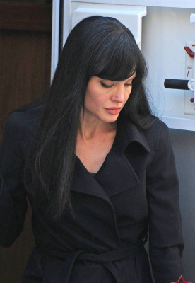 Angelina Jolie pic #154467