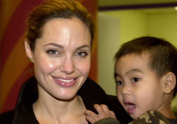 photo 23 in Angelina Jolie gallery [id168981] 2009-06-24 00:00:00