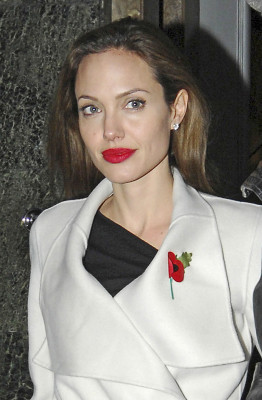 Angelina Jolie pic #233007