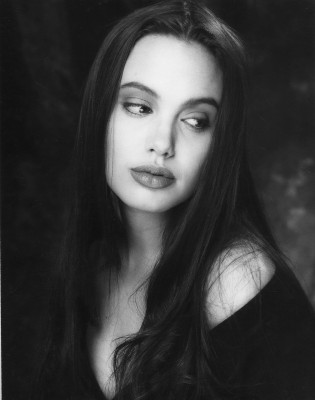 photo 4 in Angelina Jolie gallery [id120468] 2008-12-08 00:00:00