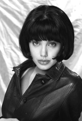 Angelina Jolie pic #130778