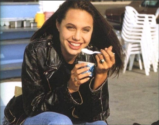 Angelina Jolie pic #120484