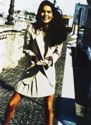 Angie Harmon for EMPORIO ARMANI IT Mar 1992 by Aldo Fallai