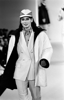 Angie Harmon for Escada FW 1994