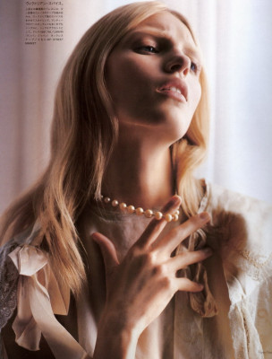 photo 22 in Anja Rubik gallery [id172274] 2009-07-06 00:00:00