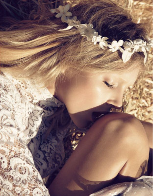 photo 28 in Anja Rubik gallery [id239004] 2010-01-28 00:00:00