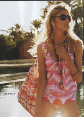 photo 7 in Anja Rubik gallery [id214272] 2009-11-30 00:00:00
