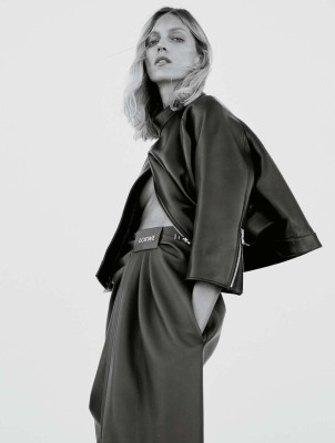 Anja Rubik for Elle Fr n.4131 by Cass Bird