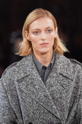 Anja Rubik - Stella McCartney Autumn/Winter 2019 Fashion Show in Paris