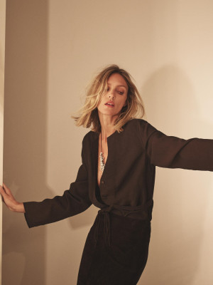 Anja Rubik for Massimo Dutti