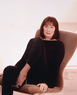 Anjelica Huston pic #275045